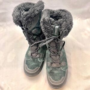 Columbia - BL1581-011 Ice Maiden Waterproofed Black Fur Winter Boots Size 8